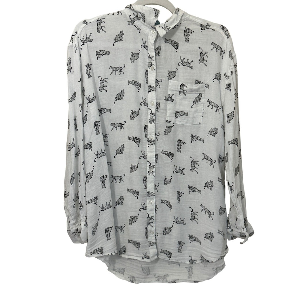 Old Navy XXL Boyfriend Tunic Shirt White Black Cheetahs Print Long Sleeve